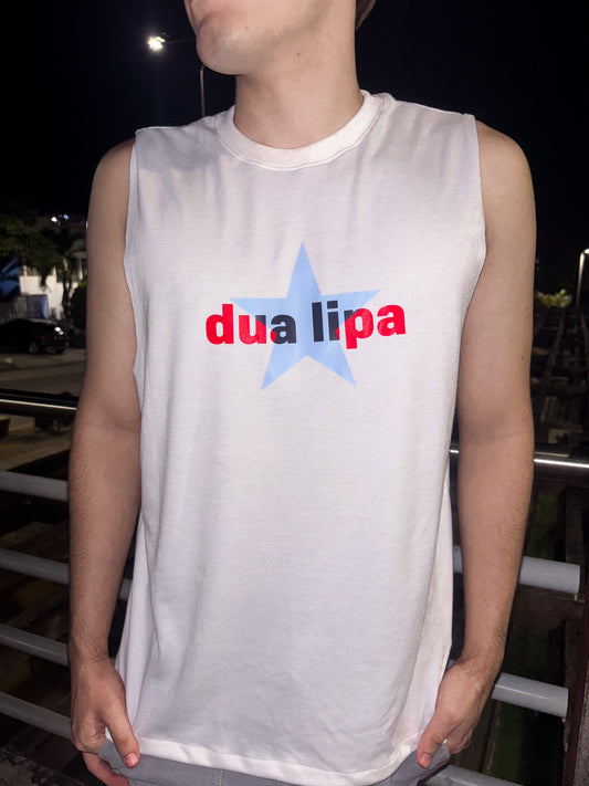 Camisilla de Algodón Peinado - Star Dua Lipa (Blanca con Letras Rojas)