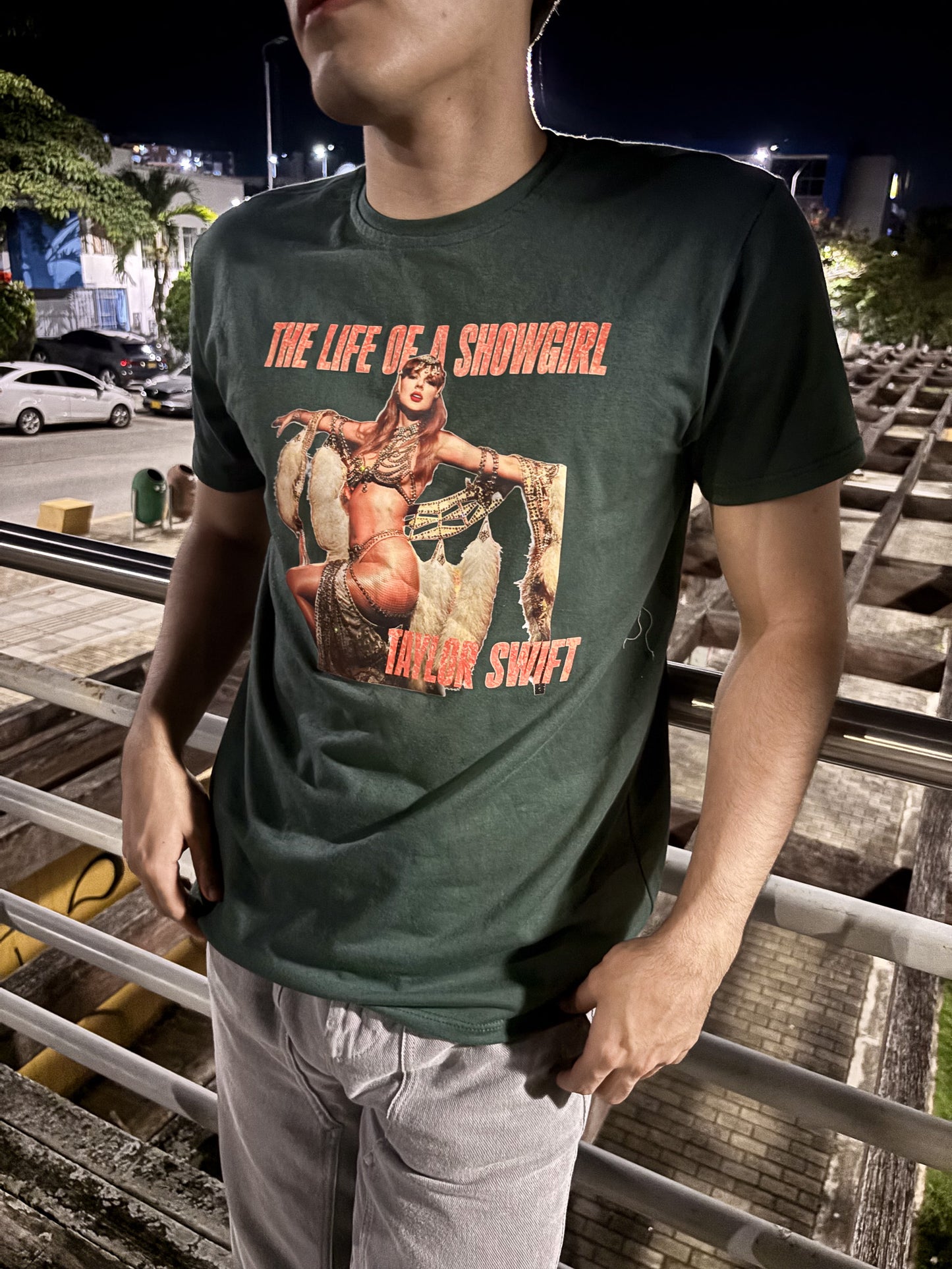 Camiseta Basica The life of show girl